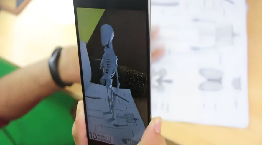 Augmented Reality - 10 Minutes School AR App